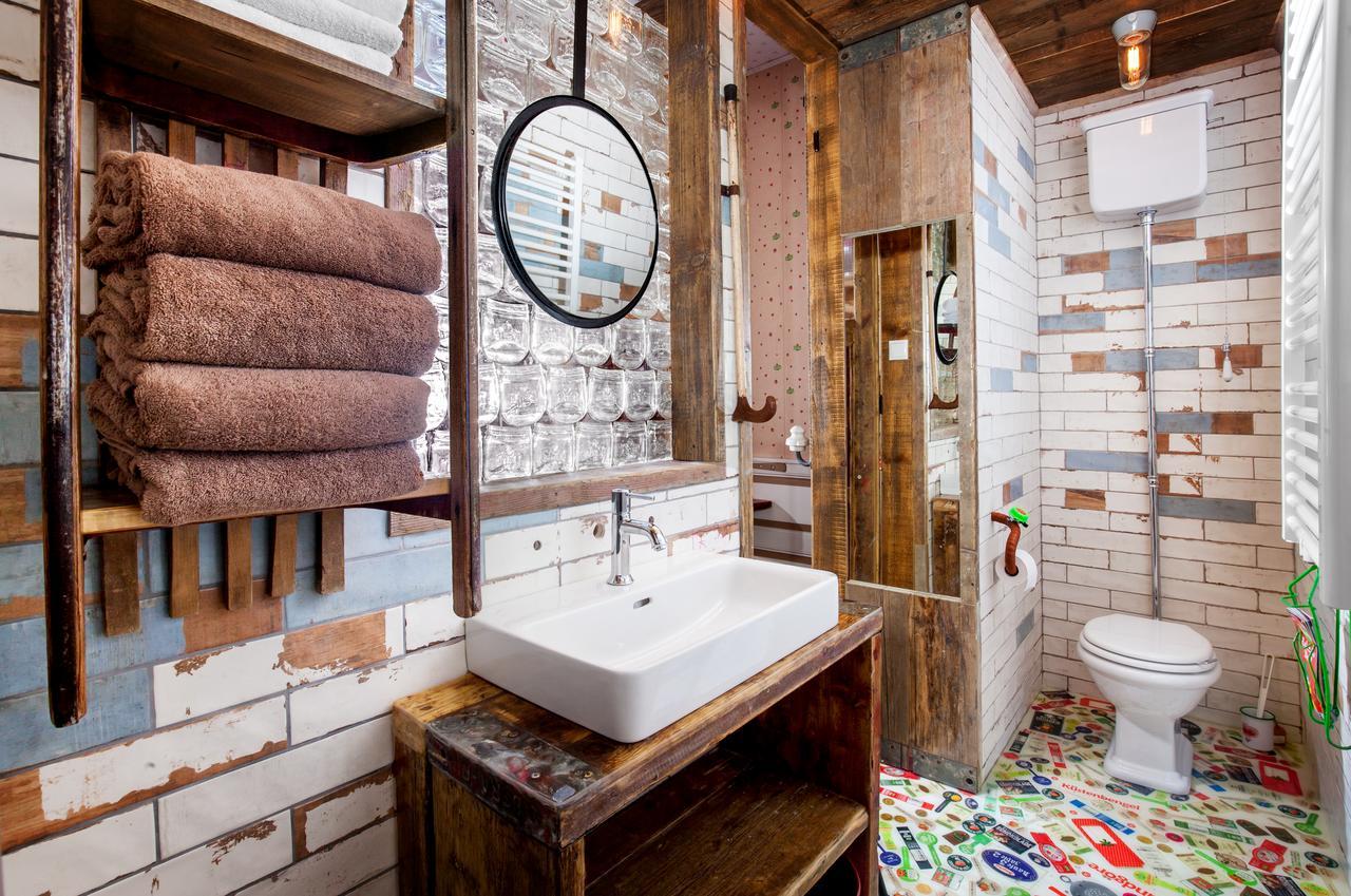 Karls Hotel Alles Paletti Роверсхаген Екстериор снимка