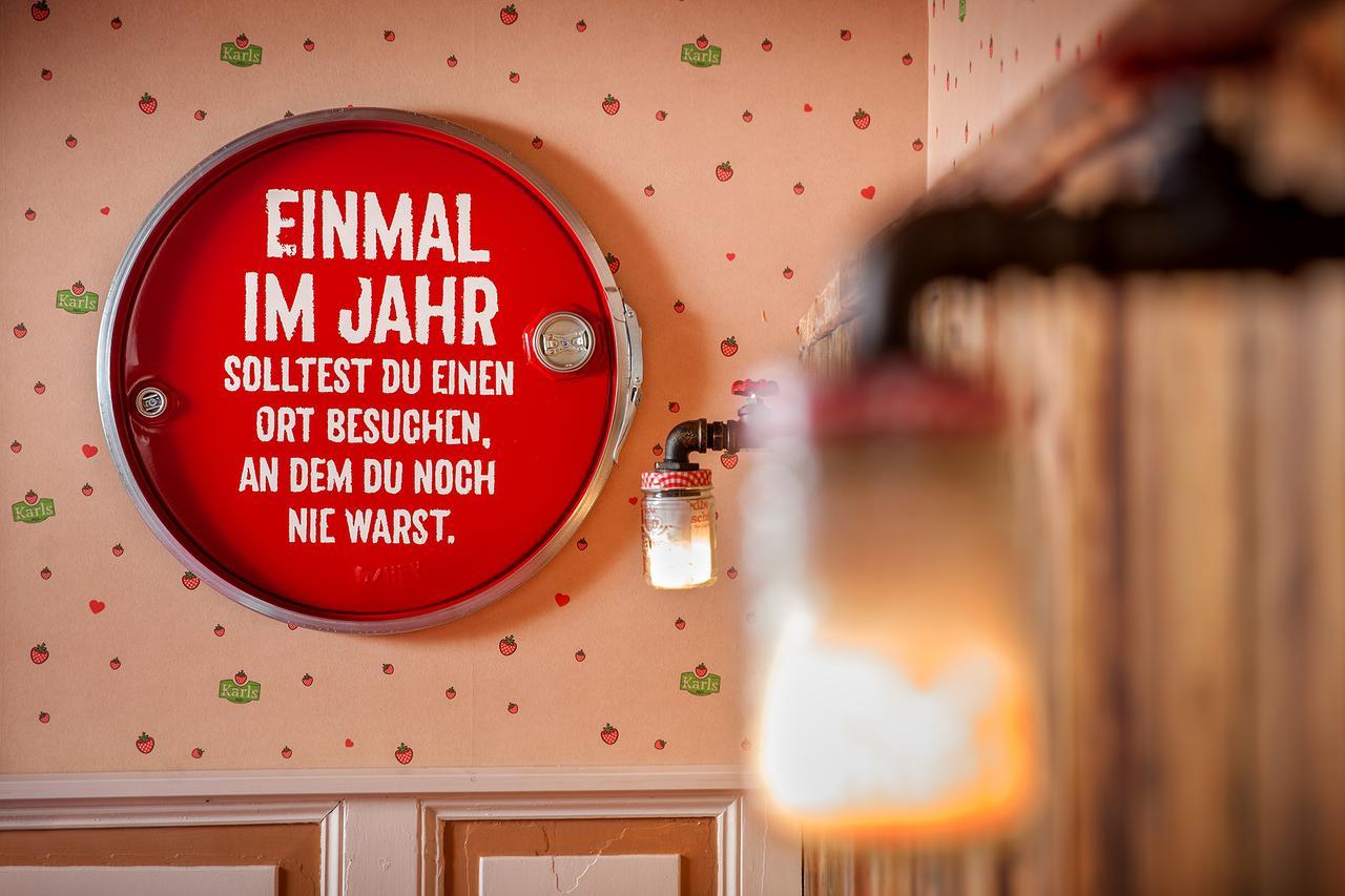 Karls Hotel Alles Paletti Роверсхаген Екстериор снимка